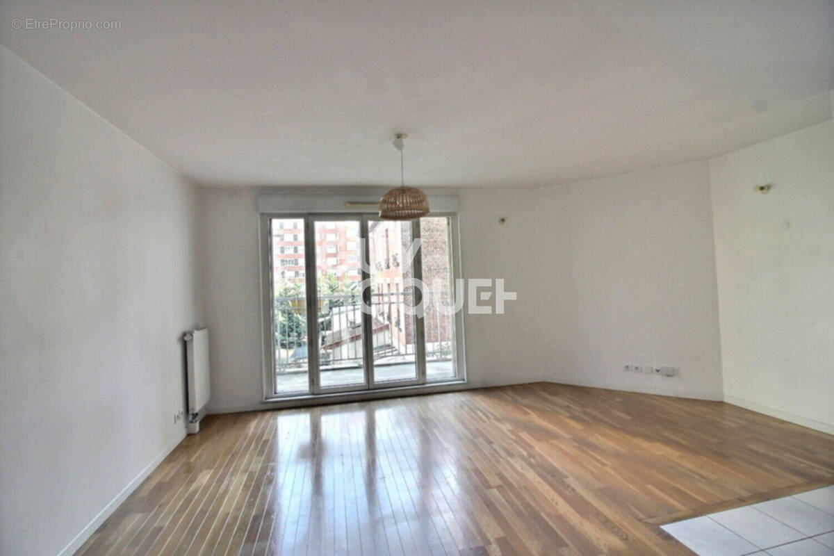 Appartement à PUTEAUX