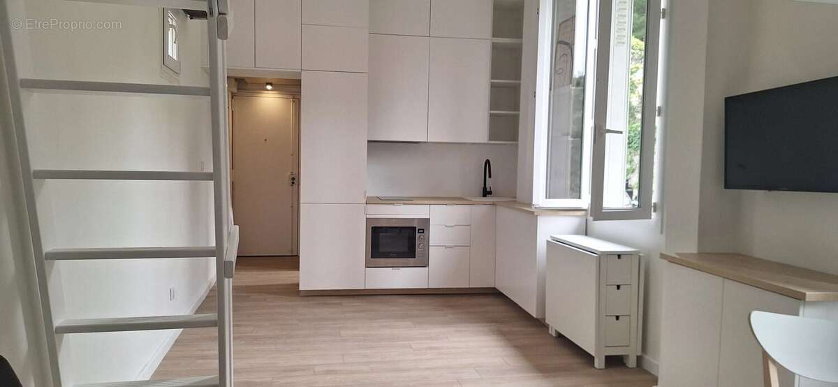 Appartement 36 m² à Marseille-8e  - photo 4