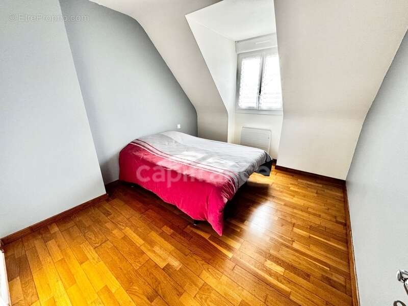 Maison familiale 137 m² – 4 chambres – Grand garage – Terrain clos 903 m² TREGLONOU (29) - photo 8