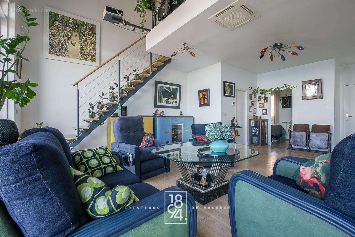 Appartement à MARSEILLE-7E