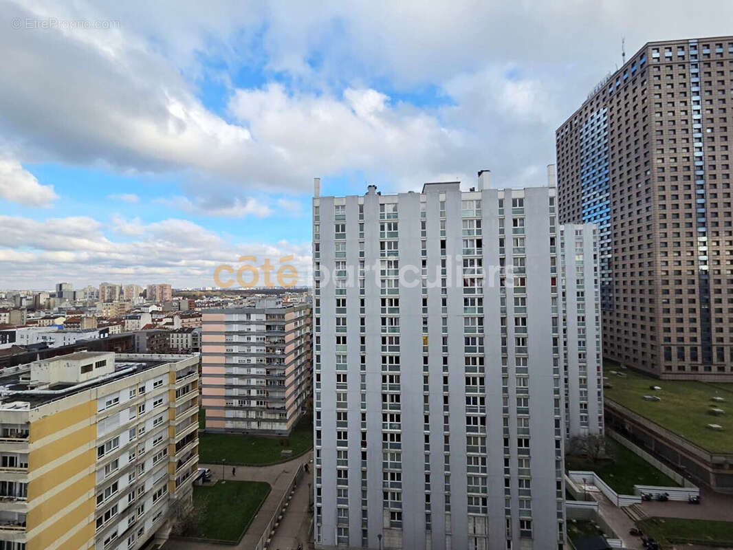 Appartement à AUBERVILLIERS