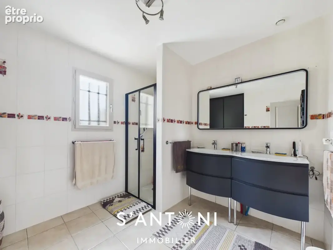 Lézignan-la-Cèbe  Maison plain-pied avec piscine - photo 8