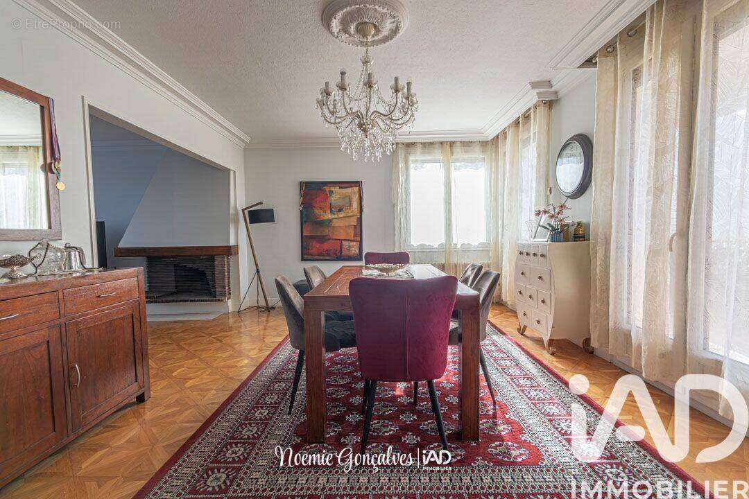 Photo 1 - Maison à MANTES-LA-VILLE