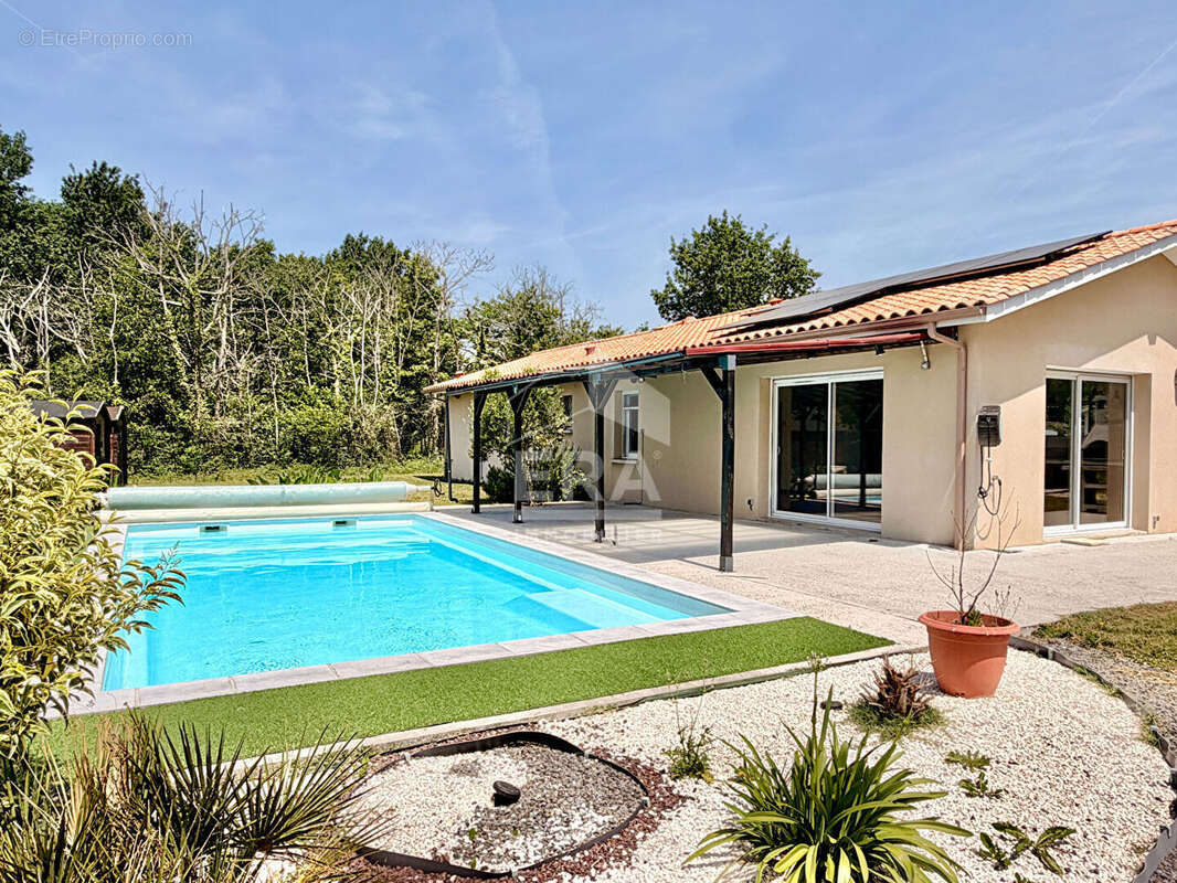 Maison 126m² à salles - photo 8