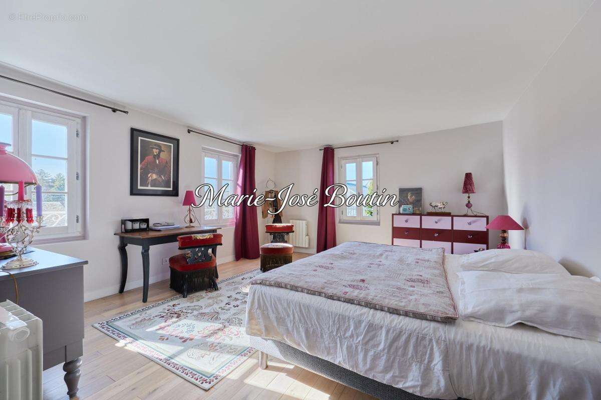 Proche de deauville , une maison de campagne a la ville - photo 7