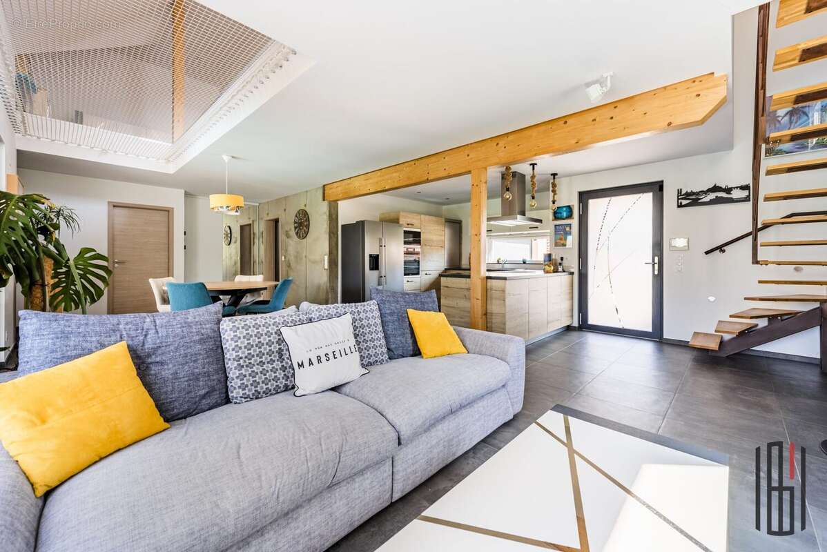 Maison à OSTHOUSE