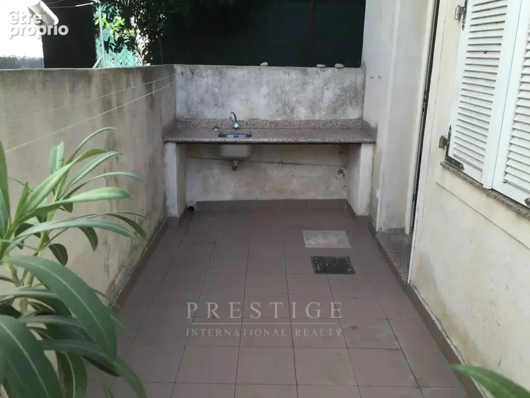 Juan les pins, maison avec 3 appartements loués, 3 terrasses, grenier - photo 25