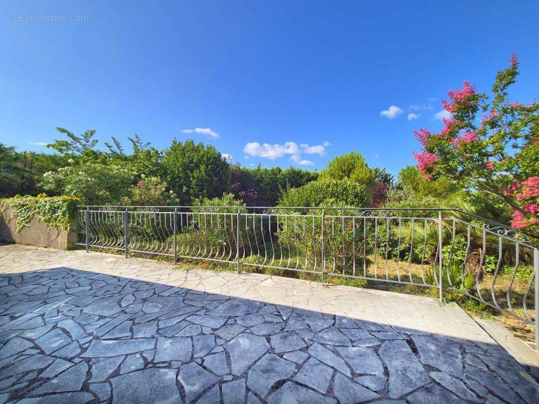 Maison à LAMALOU-LES-BAINS