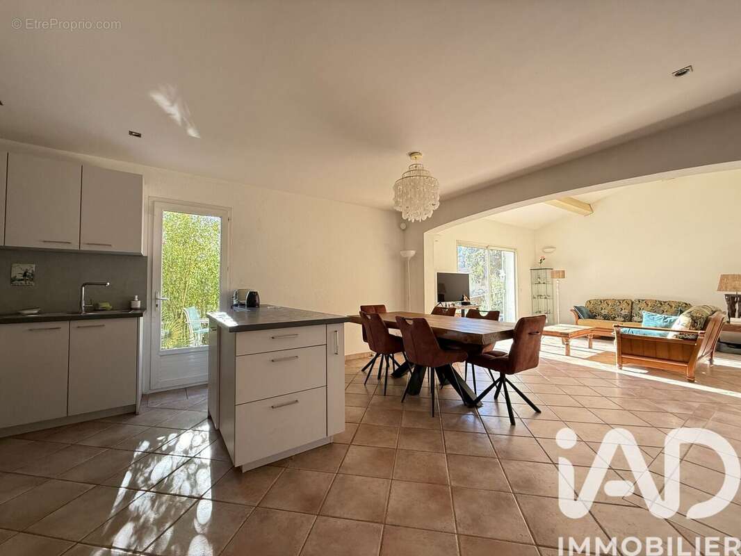 Photo 3 - Maison à LE LUC