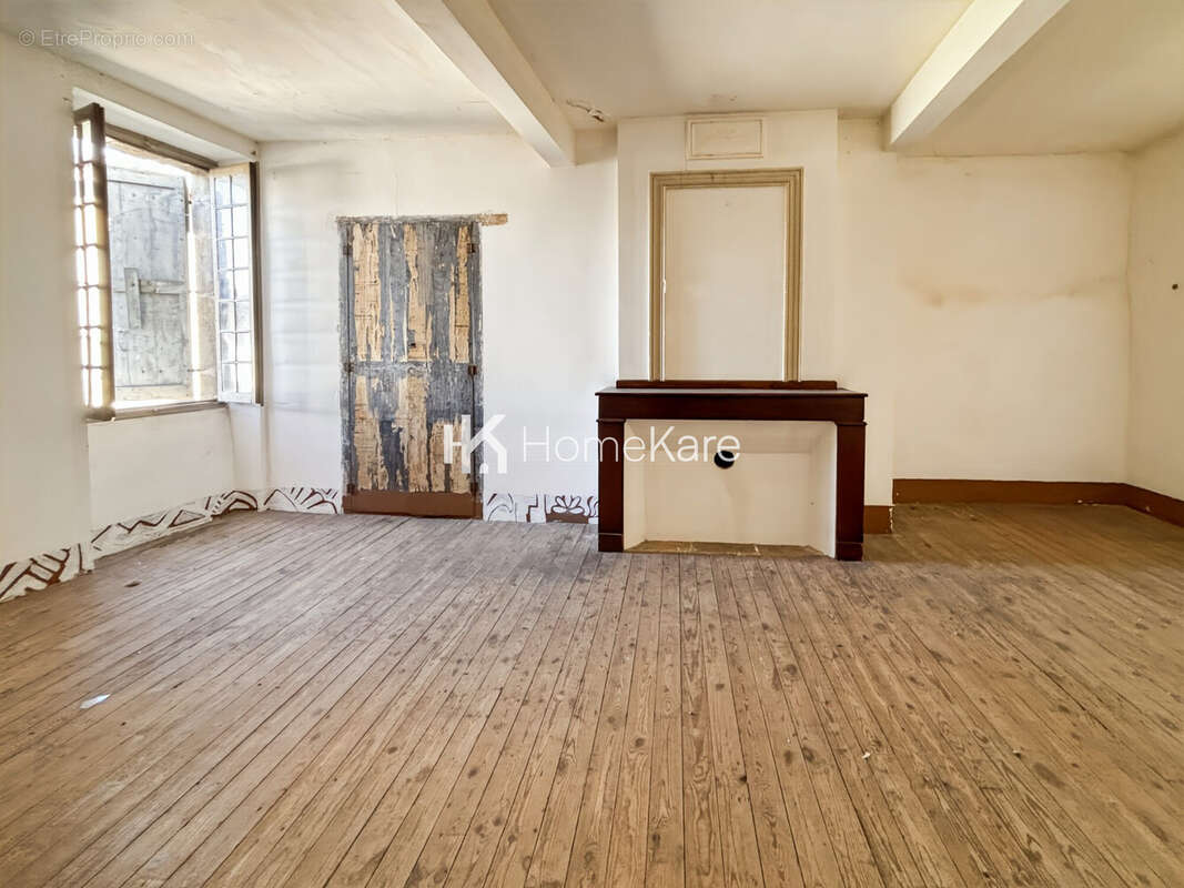 Maison à DAUMAZAN-SUR-ARIZE