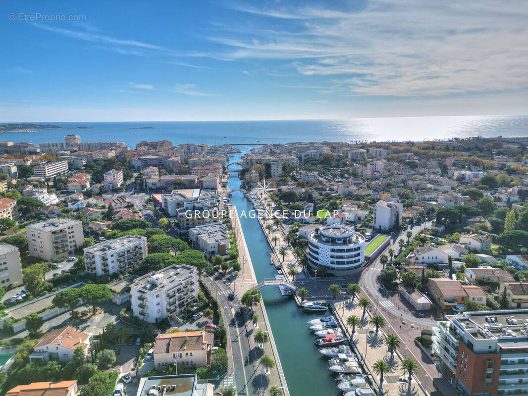 Appartement à FREJUS