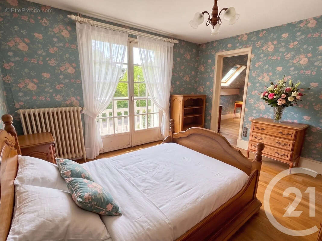 Maison 139 m² à Marchemoret  - photo 11
