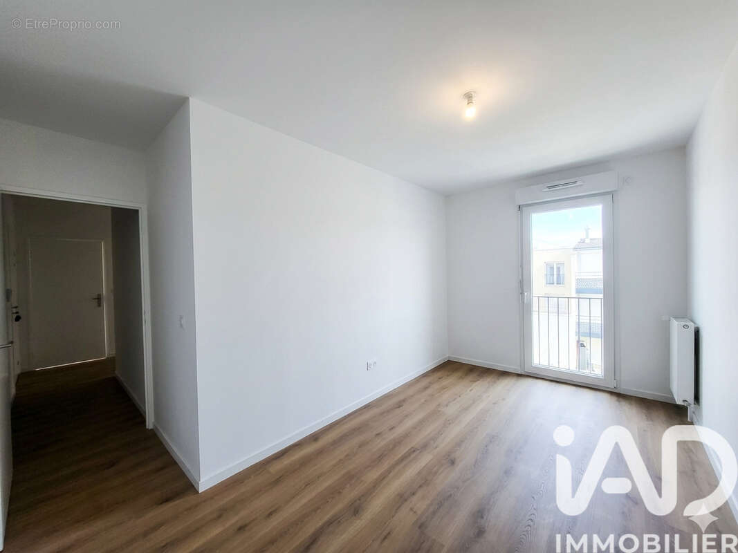 Photo 5 - Appartement à VILLENEUVE-LA-GARENNE