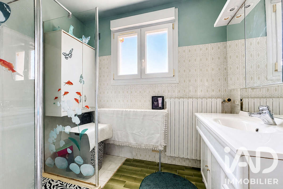 Maison 154 m² à Loudeac  - photo 8