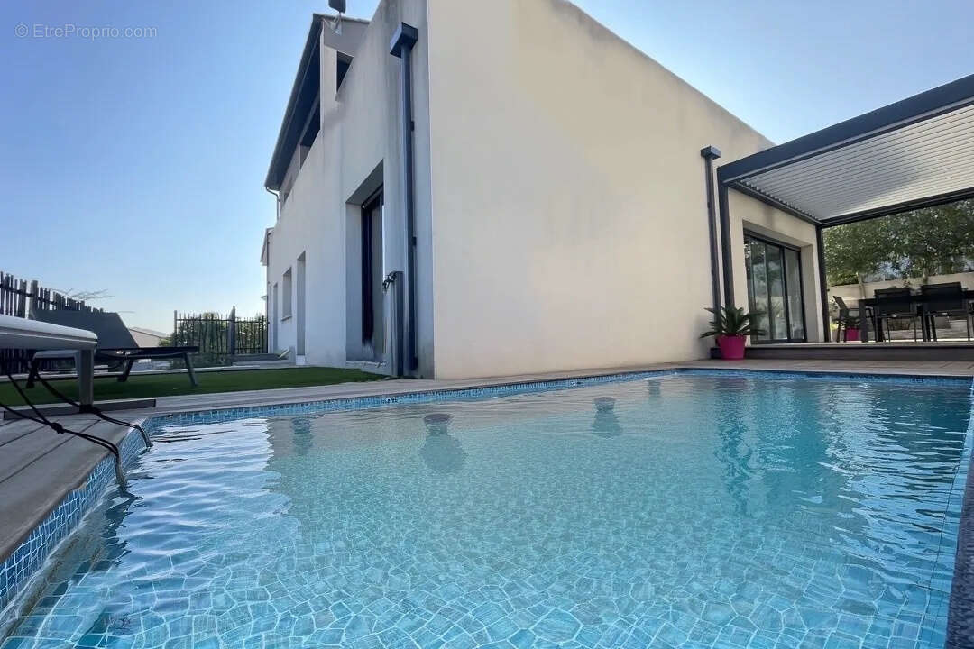 Maison à SAINT-AUNES