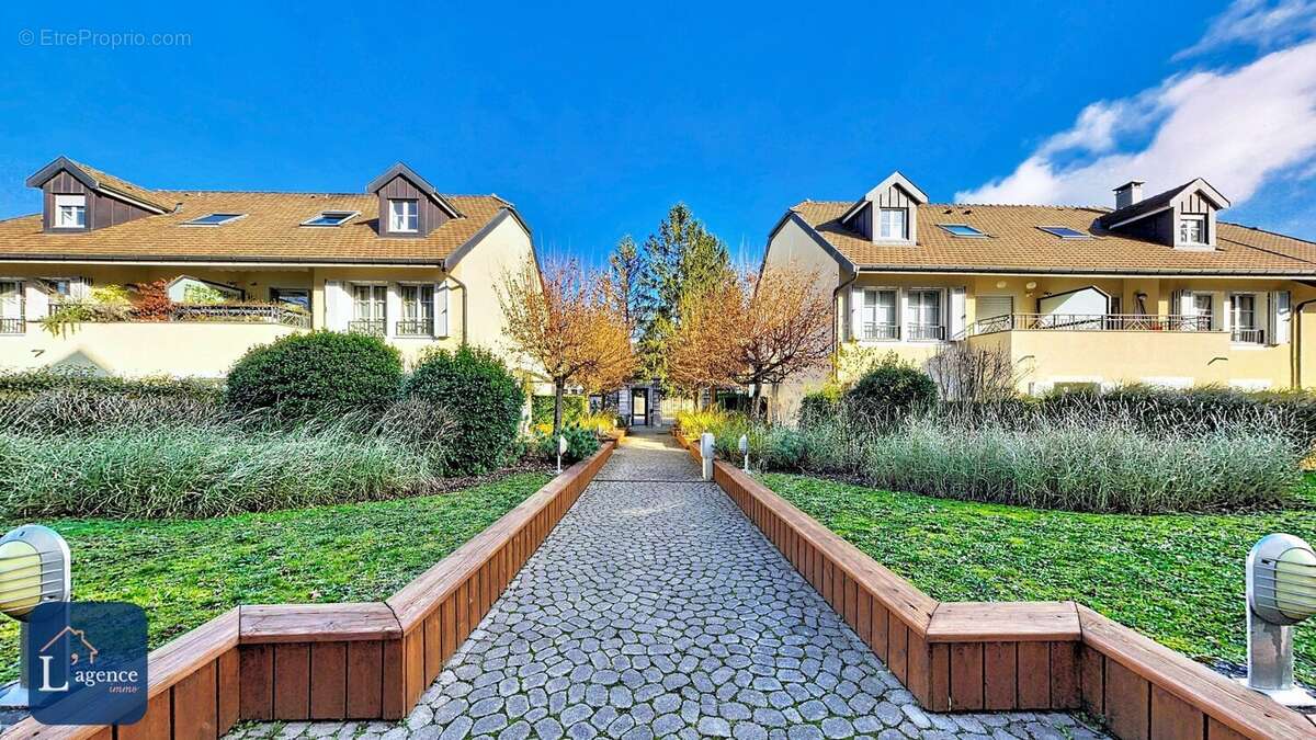 Appartement à FERNEY-VOLTAIRE