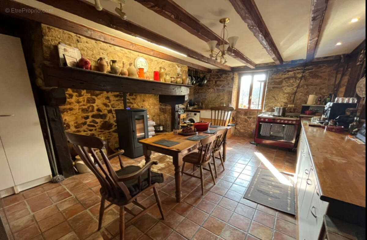 Maison à DOMPS
