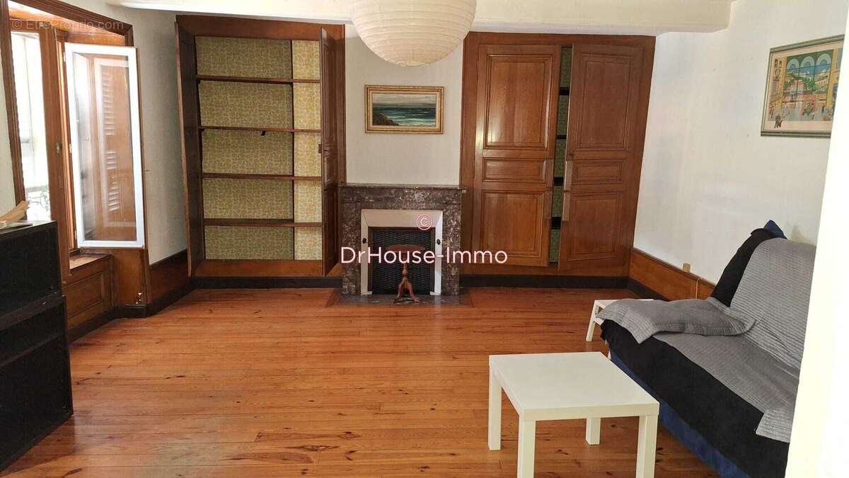 Appartement à AMBERT