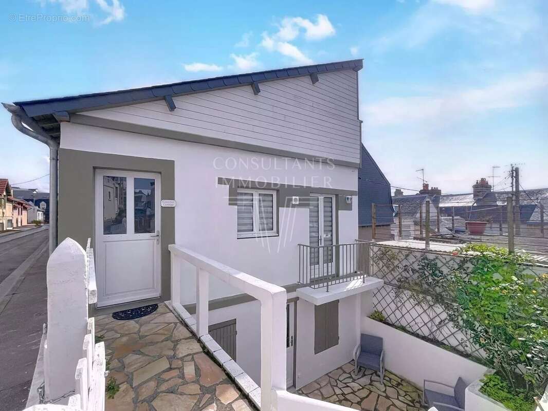 Maison à TROUVILLE-SUR-MER