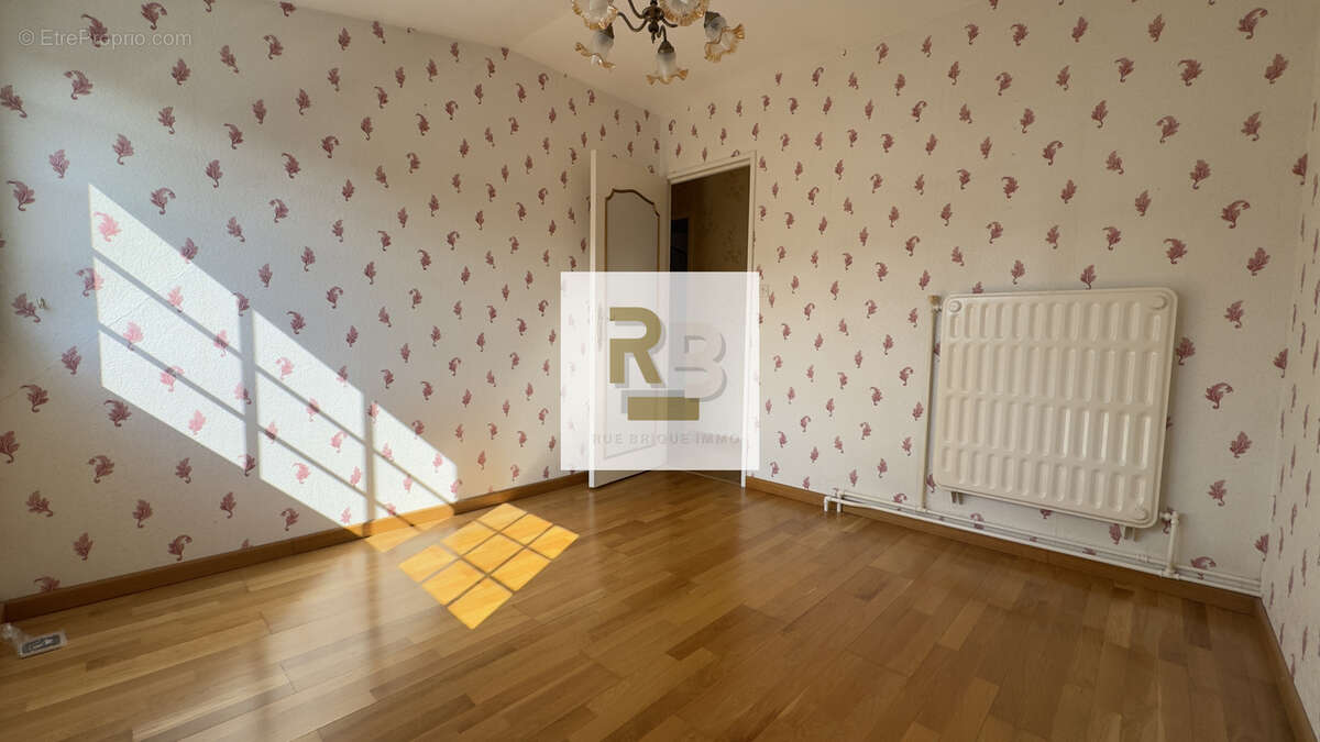 Maison semi-individuelle avec 3 chambres, jardin, cave complète et garage   Éleu-Dit-Leauwette - photo 8