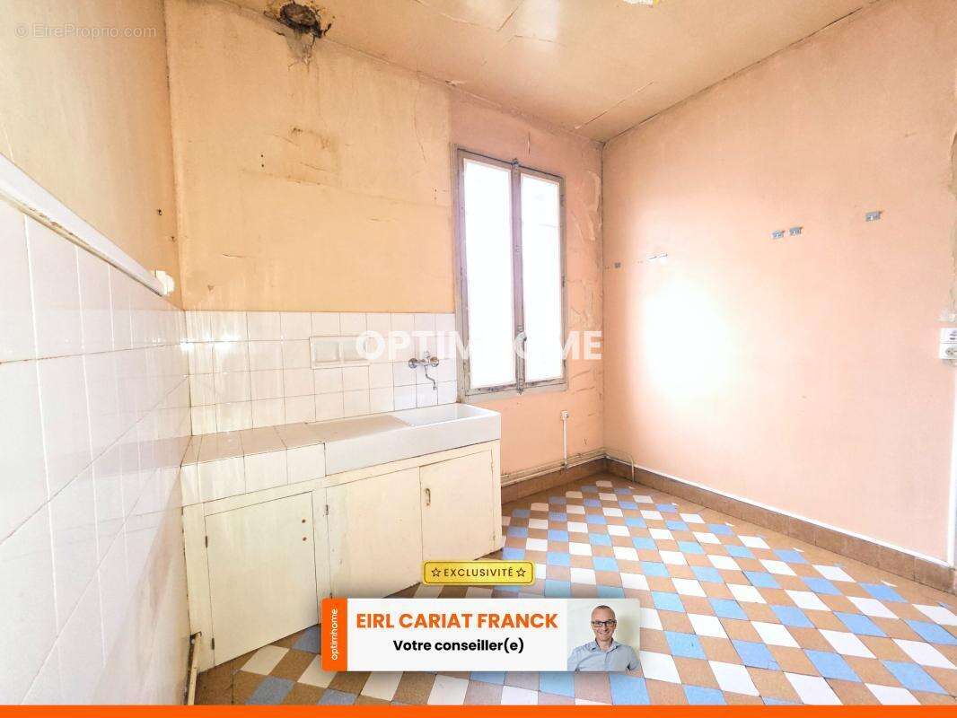 Maison de 78 m², l’ensemble sur 632 m² de terrain avec des dépendances : - photo 4