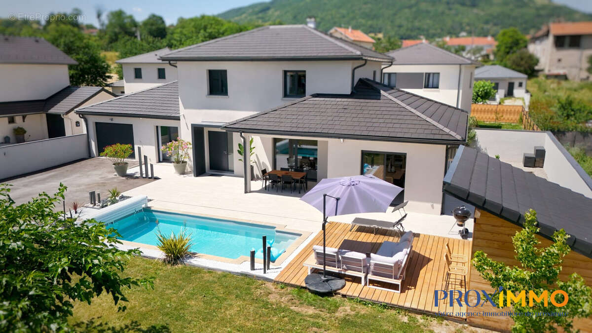 Maison à VOIRON