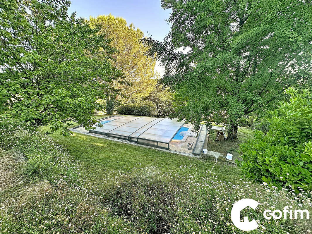 Maison 295 m² à Navarrenx  - photo 9