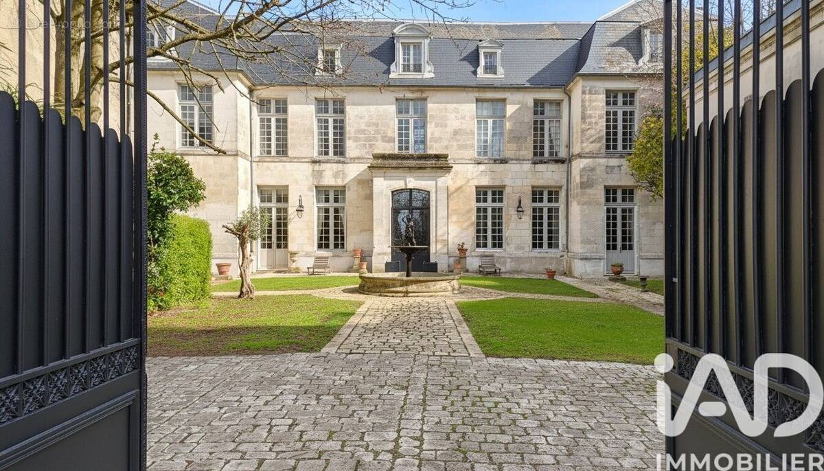 Photo 1 - Maison à ANGOULEME