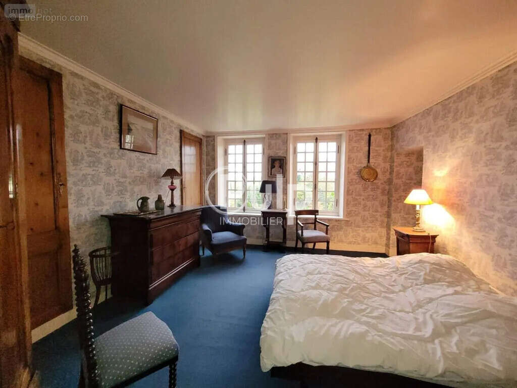 Maison à SAINT-MARTIN-BOULOGNE