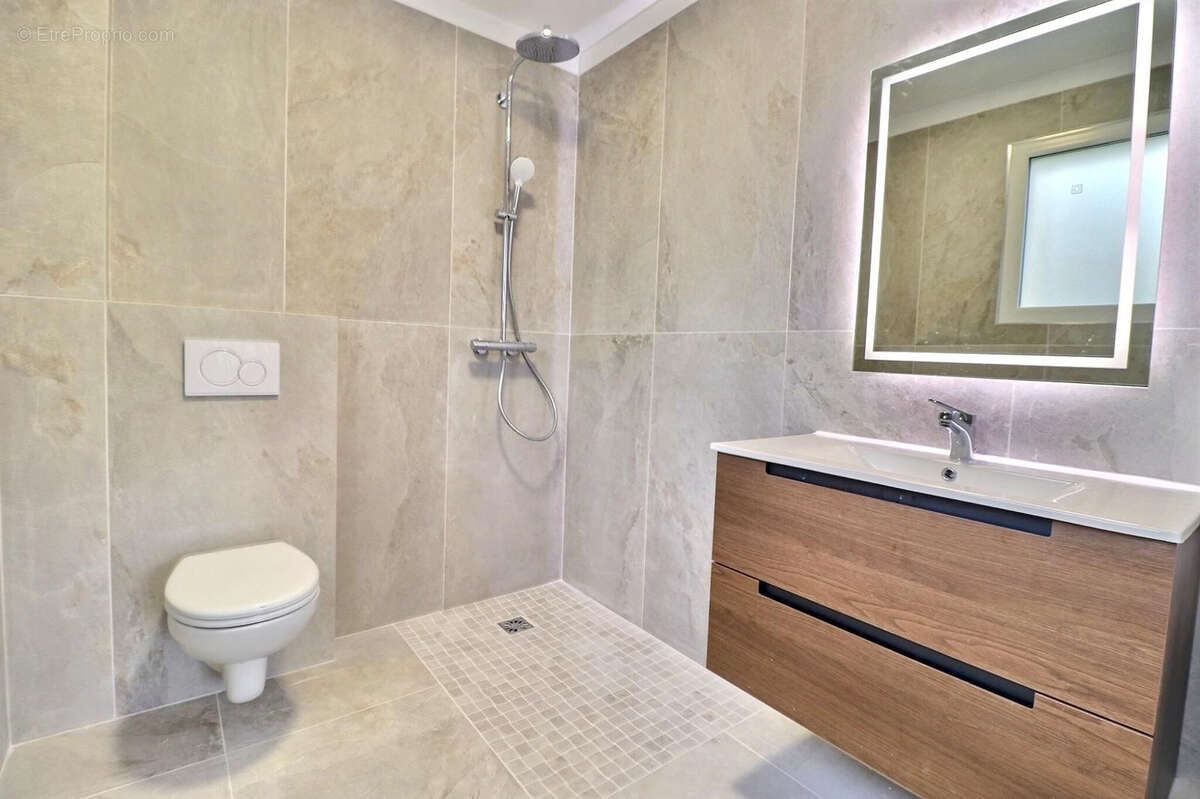 Maison à L'ETANG-LA-VILLE