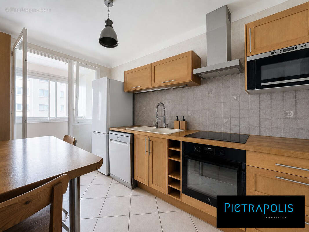 Cuisine - Appartement à LYON-7E
