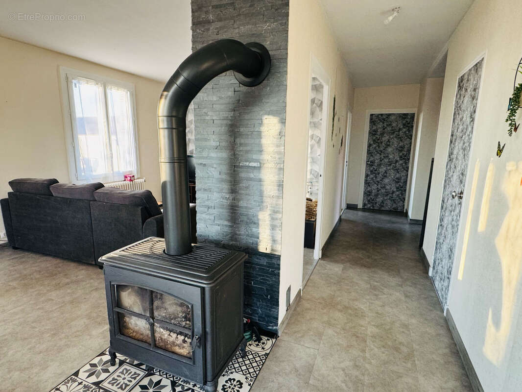 Maison à SAINT-GERMAIN-DU-BOIS