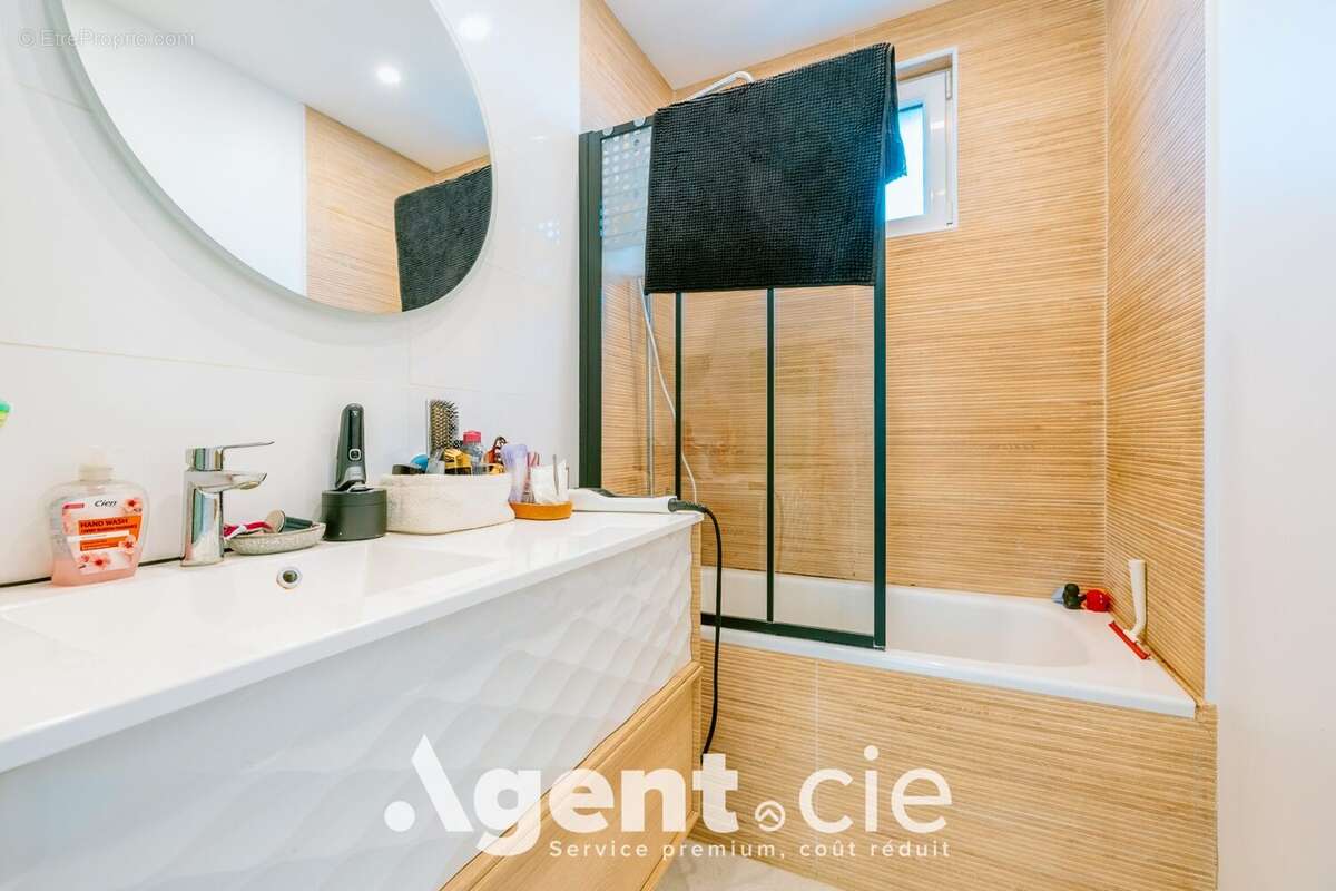 Maison à VILLERS-BOCAGE