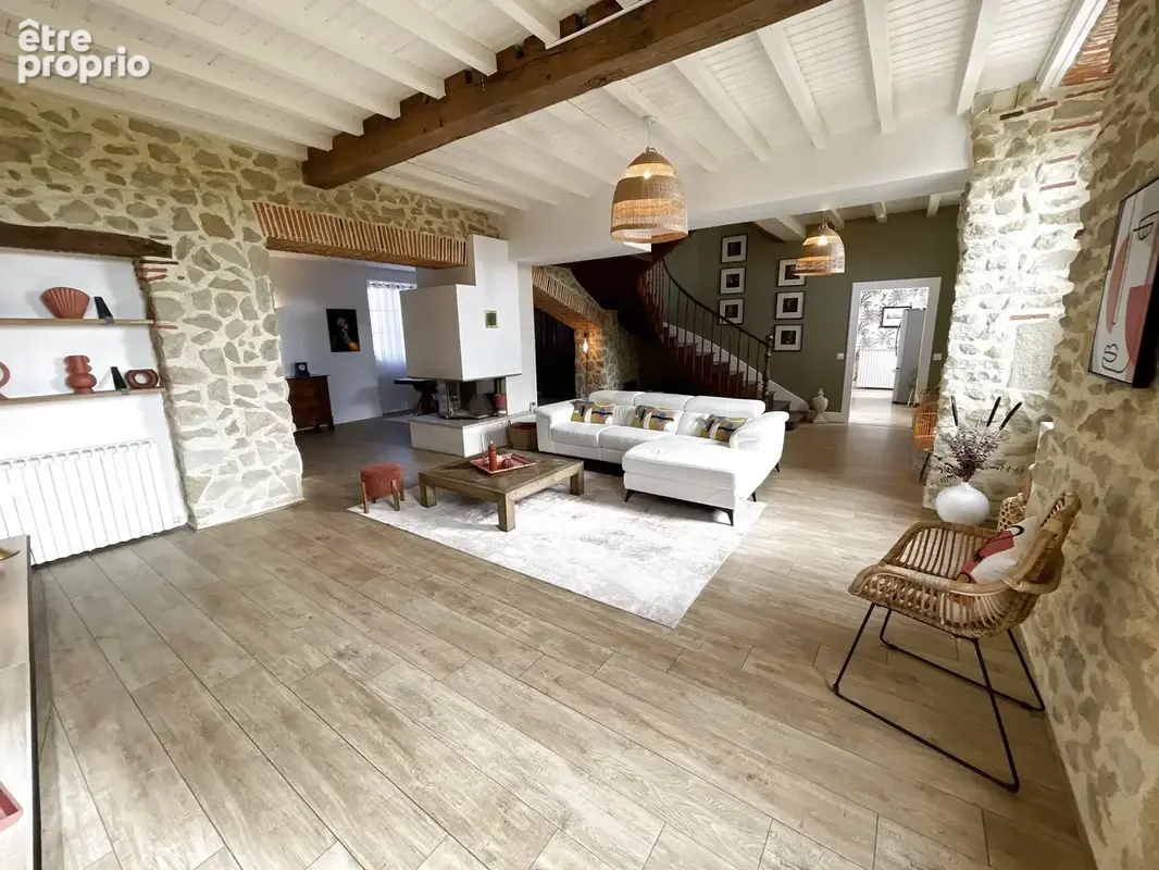 Maison de caractère 3 chambres avec piscine chauffée, jacuzzi et vue Pyrénées - photo 3