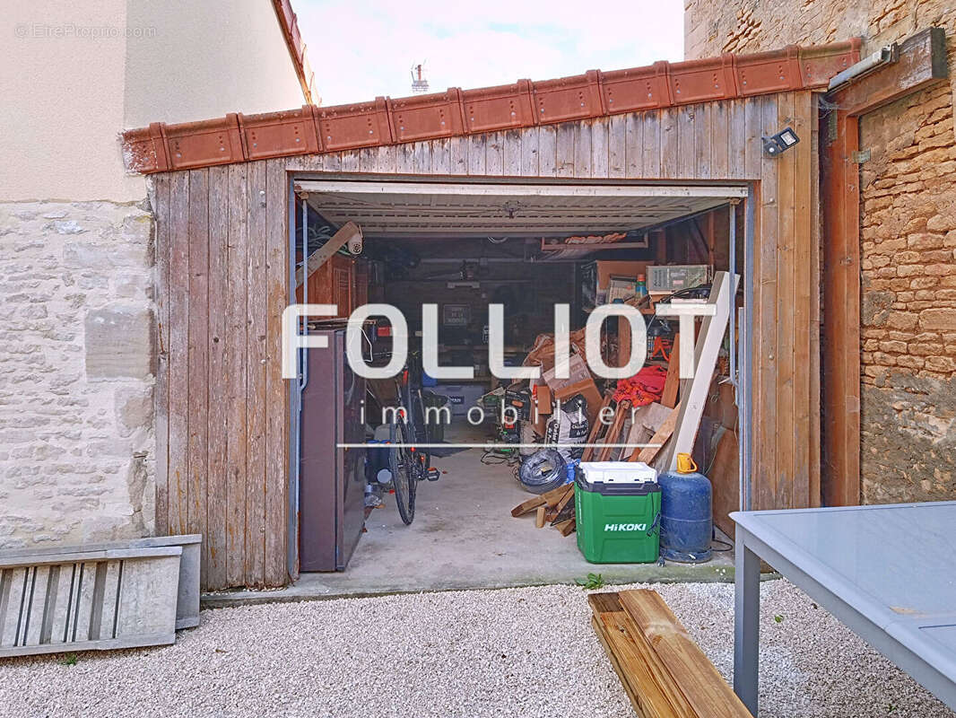 Maison à COURSEULLES-SUR-MER