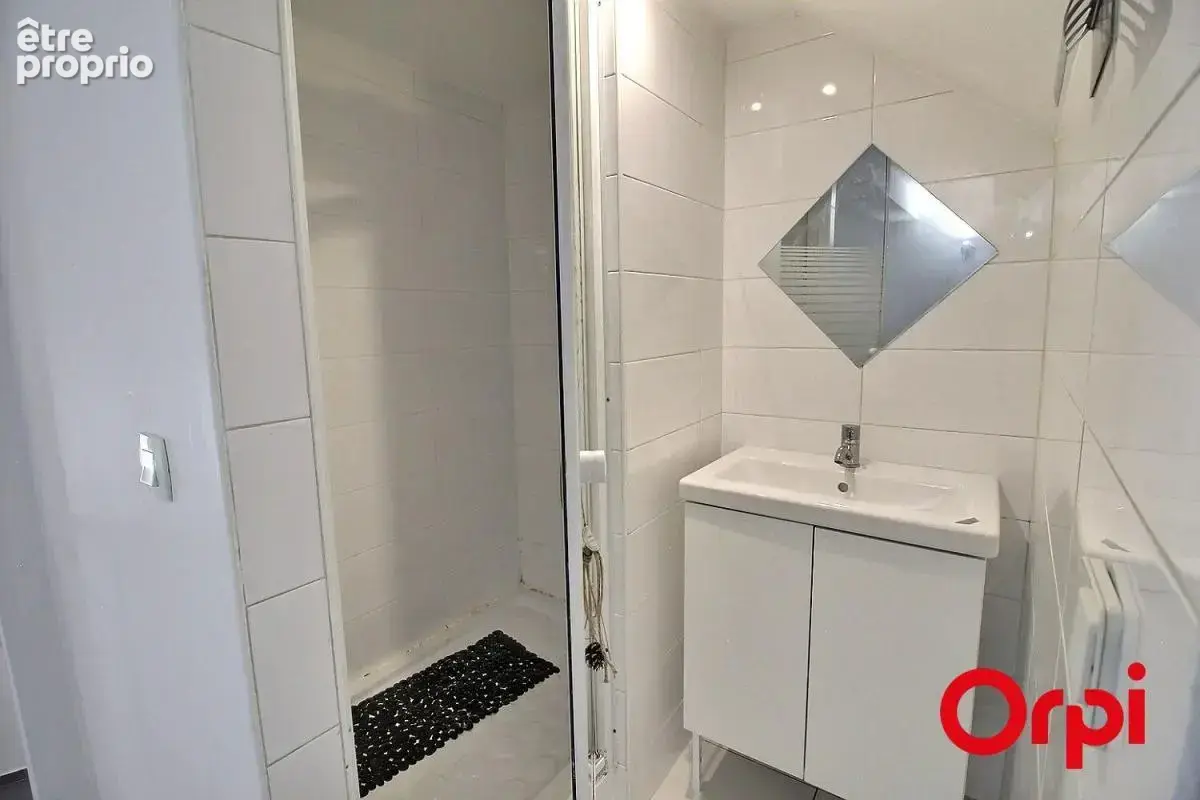 Loft + extérieur proche cours JULIEN - photo 18