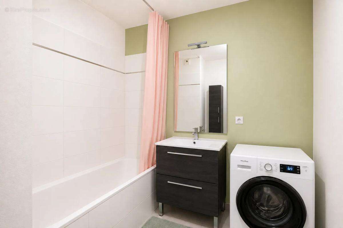 Appartement T3 de 59 m² avec terrasse et parking – Marseille - photo 9