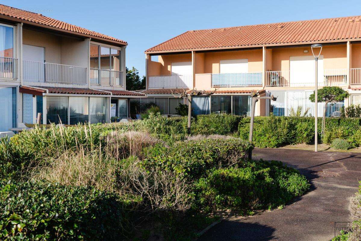 Appartement 3 pièces, avec terrasse, parking et vue mer - photo 17