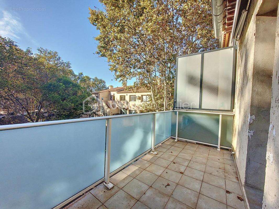 Appartement à SAINT-CYR-SUR-MER