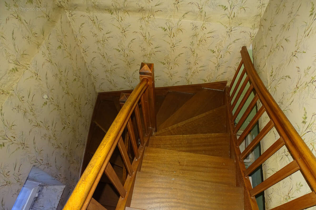 Maison à DEUX-EVAILLES