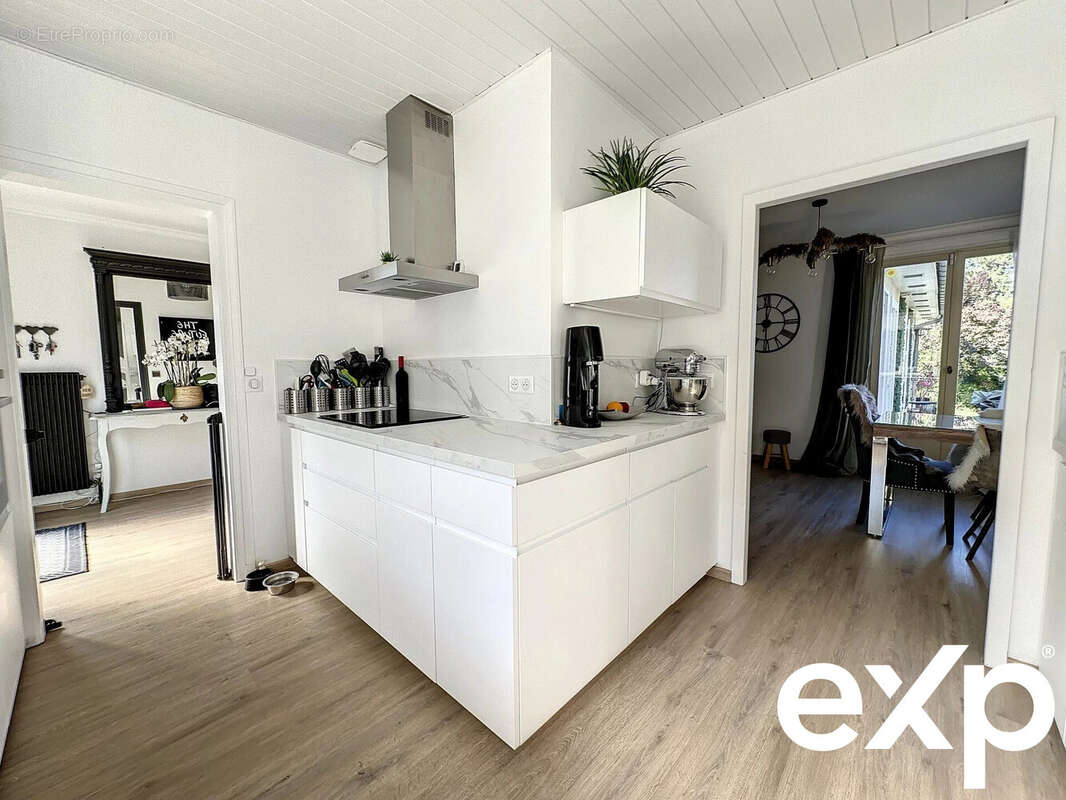 Maison à VILLERS-ALLERAND