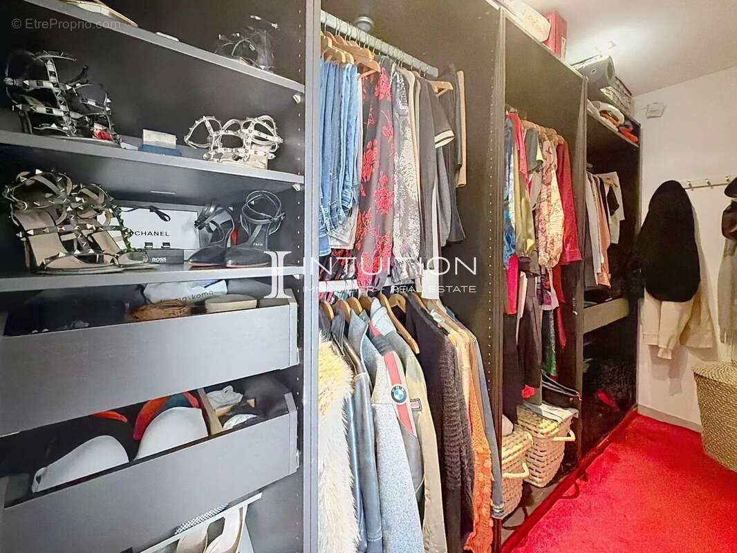 Appartement à LE CANNET