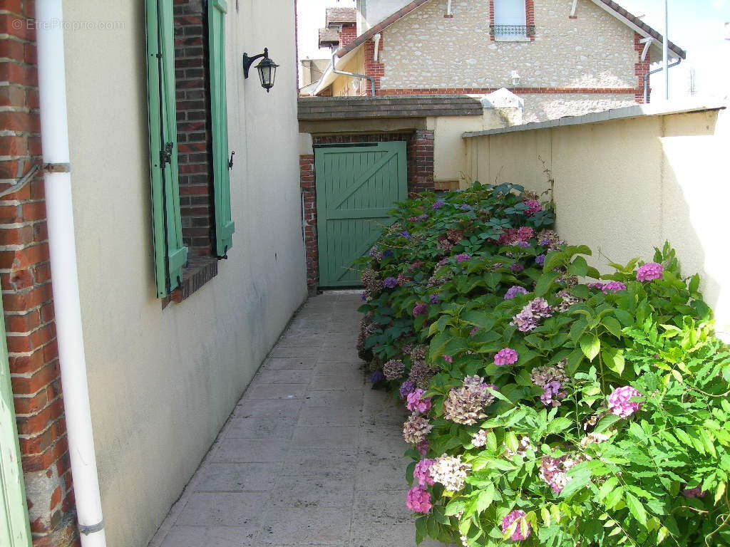 Maison à THIVARS