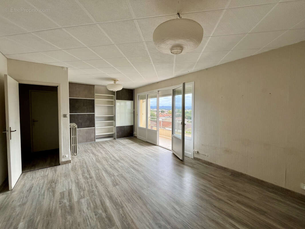 Appartement à CARCASSONNE