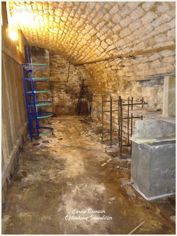 Maison à NEUFCHATEAU