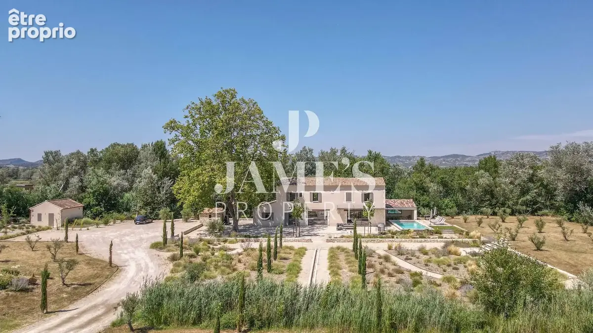 Maison 7 pièces 210 m² à vendre à Maussane-Les-Alpilles (13520) - photo 2