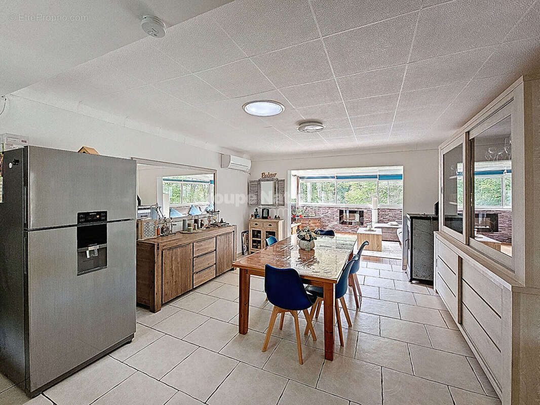 Maison à MONTAUROUX