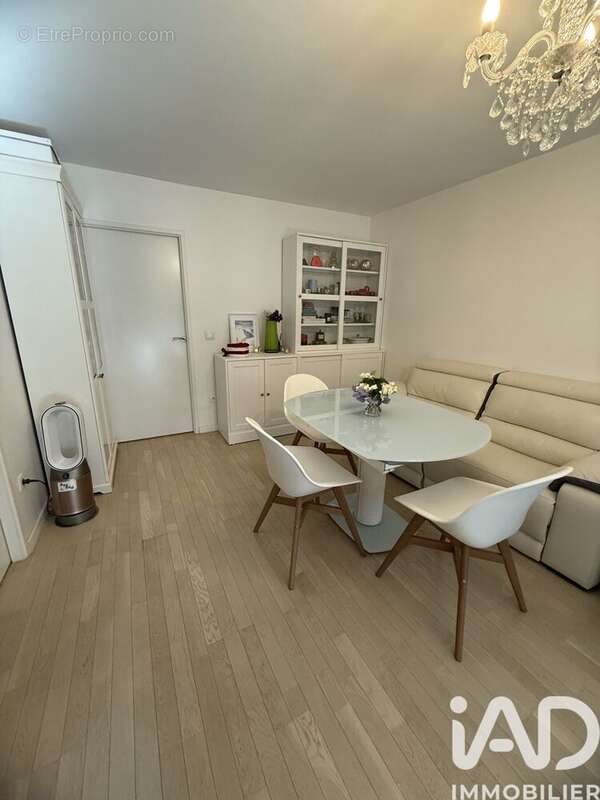 Photo 7 - Appartement à BOURG-LA-REINE