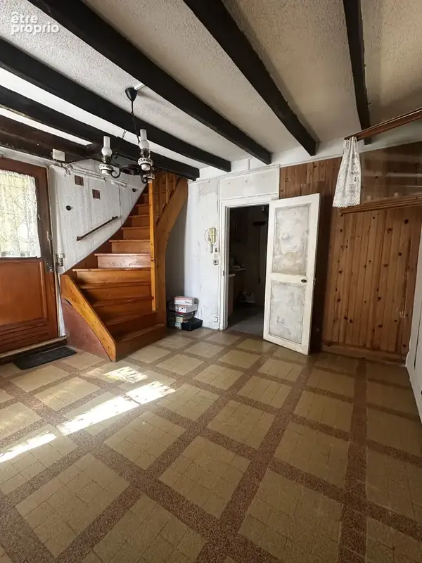 Maison de ville à rénover - photo 3