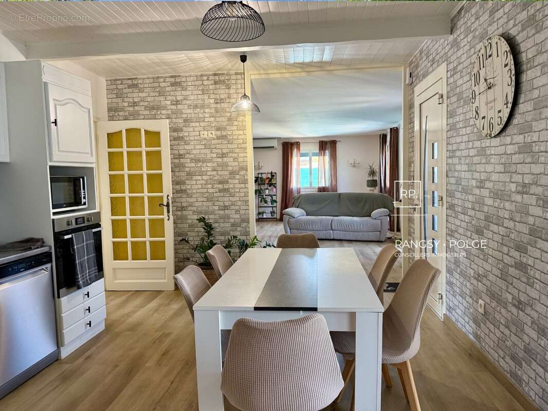 Maison à vendre 5 pièces SAINT HILAIRE DE BRETHMAS (30) - photo 2